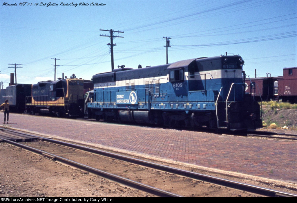 Burlington Northern SD9 6109